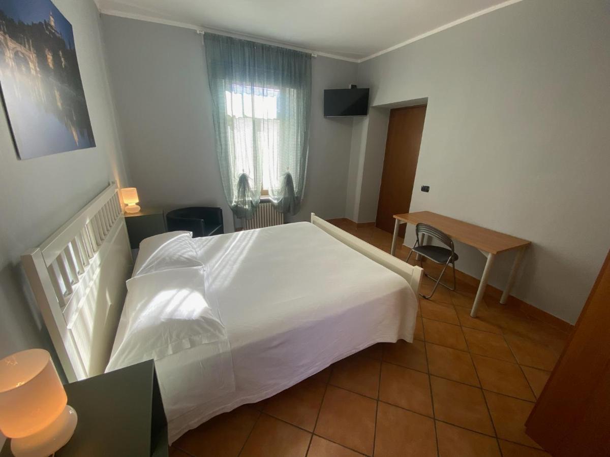 Domus Hotel Caselle Torinese Exterior photo